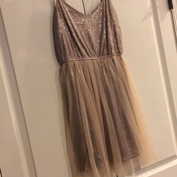 Pitaya Lovposh Champagne Gold Shimmer Tulle Sequin Dress - Picture 3 of 6